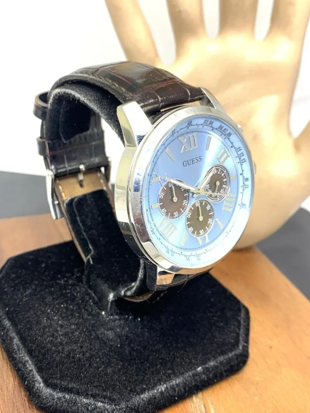 Guess Men's Watch U0380G6 Horizon Quartz Chronograph Blue Dial Leather Band 45mm